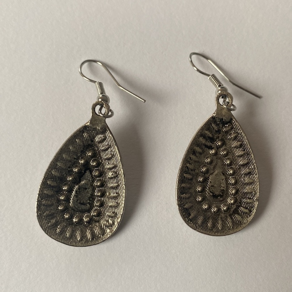 Hanging Earrings Multi Color - Picture 2 of 3